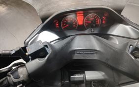SUZUKI SKYWAVE 250 CJ46A