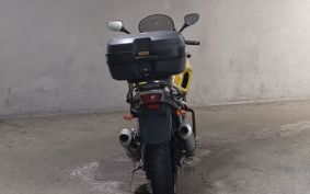 YAMAHA TDM900 2002 RN08