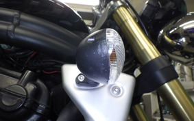 TRIUMPH SPEED TRIPLE 2005
