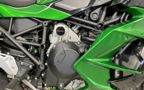 KAWASAKI NINJA H2 SX SE 2018 ZXT02A