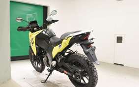SUZUKI Vｽﾄﾛｰﾑ250SX EL11L