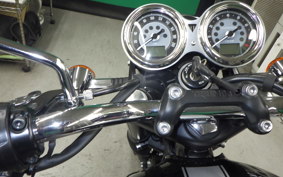 TRIUMPH BONNEVILLE T120 2025