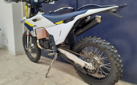 HUSQVARNA IS SC BAR NATE250