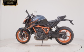 KTM 1290 SUPER DUKE R