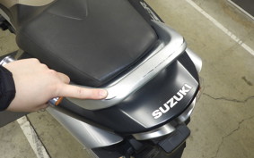 SUZUKI GSR 400 2008 GK7DA