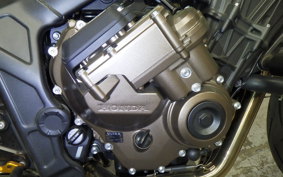 HONDA CB650R E-Clutch 2025 RH17