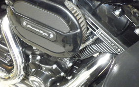 HARLEY FLHXSE 1800CVO 2016