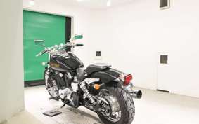 HONDA SHADOW 400 SLASHER 2000 NC40