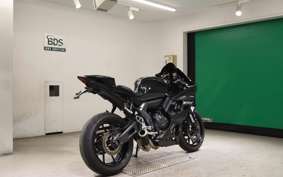 YAMAHA YZF-R7 2024 RM39J