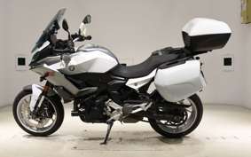BMW F900XR 2020