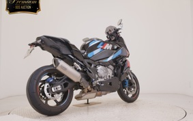 BMW M1000XR 2026