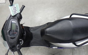 YAMAHA CYGNUS 125 XSR 3 SED8J