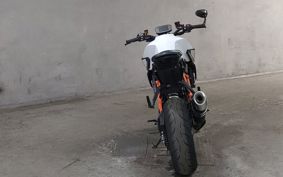 KTM 1290 SUPER DUKE R 2019 V3940