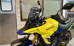 SUZUKI DL650 ( V-Strom 800 ) 2025 EM1BA