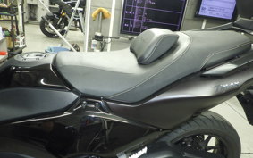 YAMAHA T-MAX 560 T 2024 SJ19J