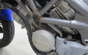 HONDA VTR 250 MC33
