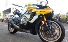 YAMAHA YZF-R1 2016 RN39
