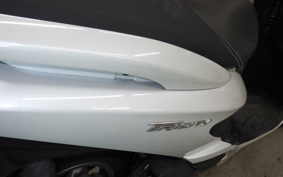 YAMAHA TRICITY 125 SE82J