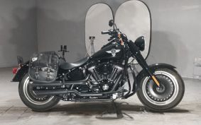 HARLEY FLSTFBS1800 2015 JT9