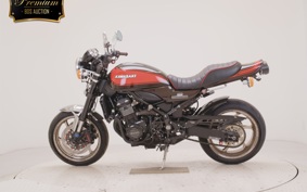 KAWASAKI Z900RS 2022 ZR900C