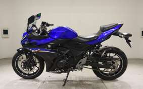 SUZUKI GSX250R 2010
