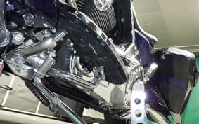 HARLEY FLHXSE 1800CVO 2015