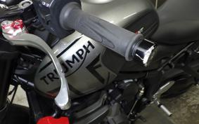 TRIUMPH TRIDENT 660 2021