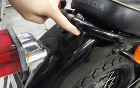 HONDA CB223S MC40