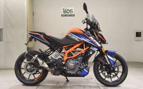 KTM 390 DUKE 2024