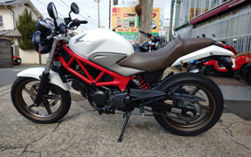 HONDA VTR 250 MC33