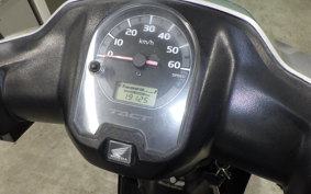 HONDA TACT Basket 2015 AF75