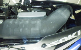 SUZUKI GSX250RA 2001