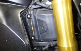 DUCATI DUCATI ストリート FIGHTER V4S 2021