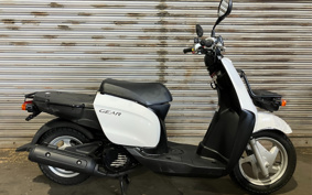 YAMAHA  AXIS Z