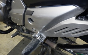 SUZUKI GSR250S 2023