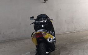 YAMAHA T-MAX 500 2008 SJ08J