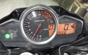 SUZUKI GSR250 2019
