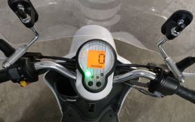 YAMAHA E- VINO  SY11J