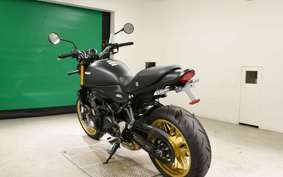 KAWASAKI Z900RS SE 2025 ZR900K