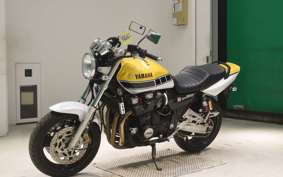 YAMAHA XJR1200 1996 4KG
