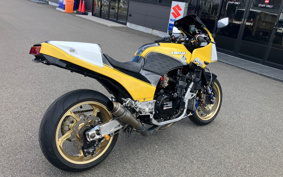 KAWASAKI GPZ900R NINJA 2000 ZX900A