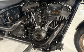 HARLEY  HARLEY FXLRS 2023 YWZ