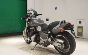 HONDA X4 1997 SC38