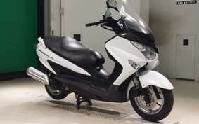 SUZUKI SKYWAVE 200 (Burgman 200) 2013 CH41A