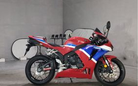 HONDA CBR600RR 2021 PC40