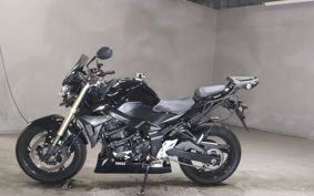 SUZUKI GSR750 C5112
