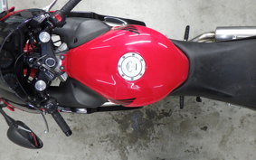HONDA CBR600F GEN 2 2000 PC35