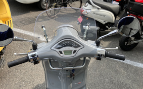 VESPA PRIMA BEIGE RA150
