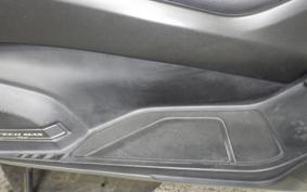 YAMAHA T-MAX 560 2020 SJ19J