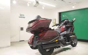 HONDA GL 1800 GOLD WING TOUR DCT 2025